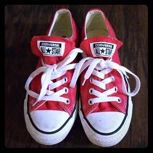 Red converse
